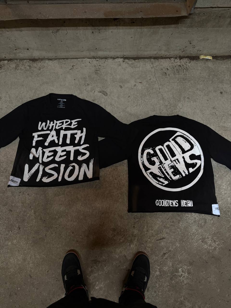 Goodnews tee